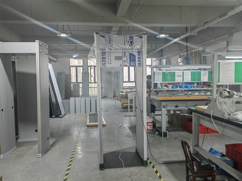 Suzhou Tuoertai Precision Technology Co., Ltd línea de producción del fabricante
