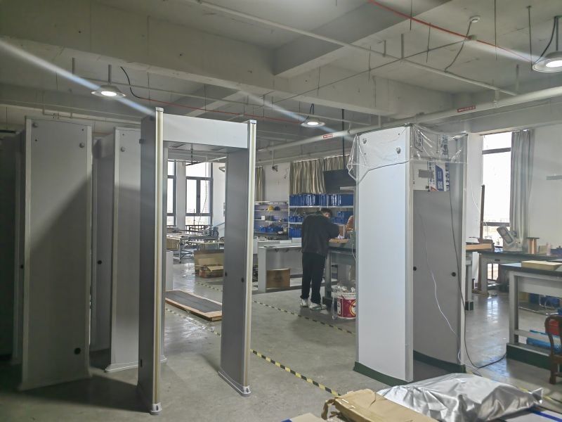 Suzhou Tuoertai Precision Technology Co., Ltd línea de producción del fabricante